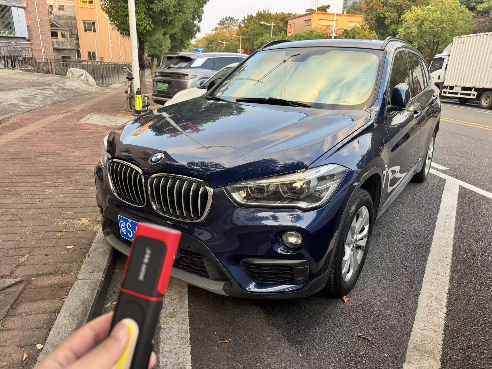 2017 2017 car image