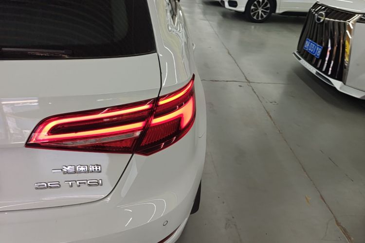 Audi A3 2019 #8 Audi A3 2019 car image #8