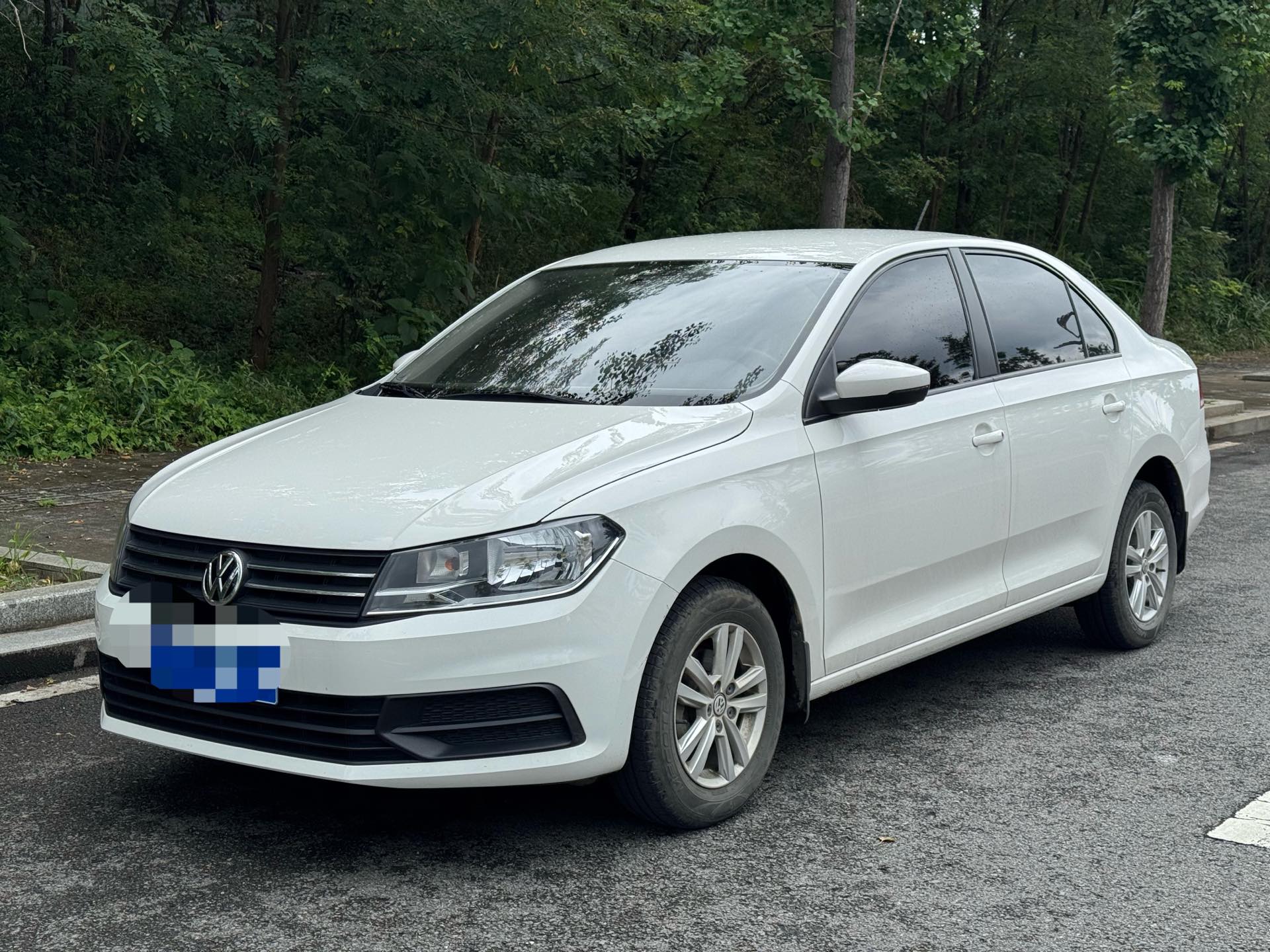Volkswagen Santana 2021 car image 