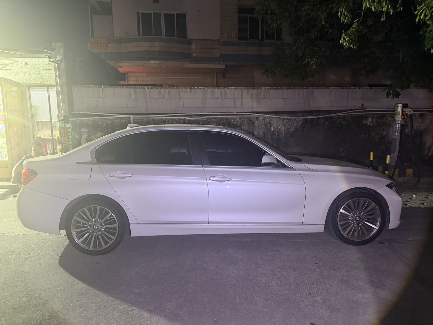 BMW 3 Series 2019 car image #7