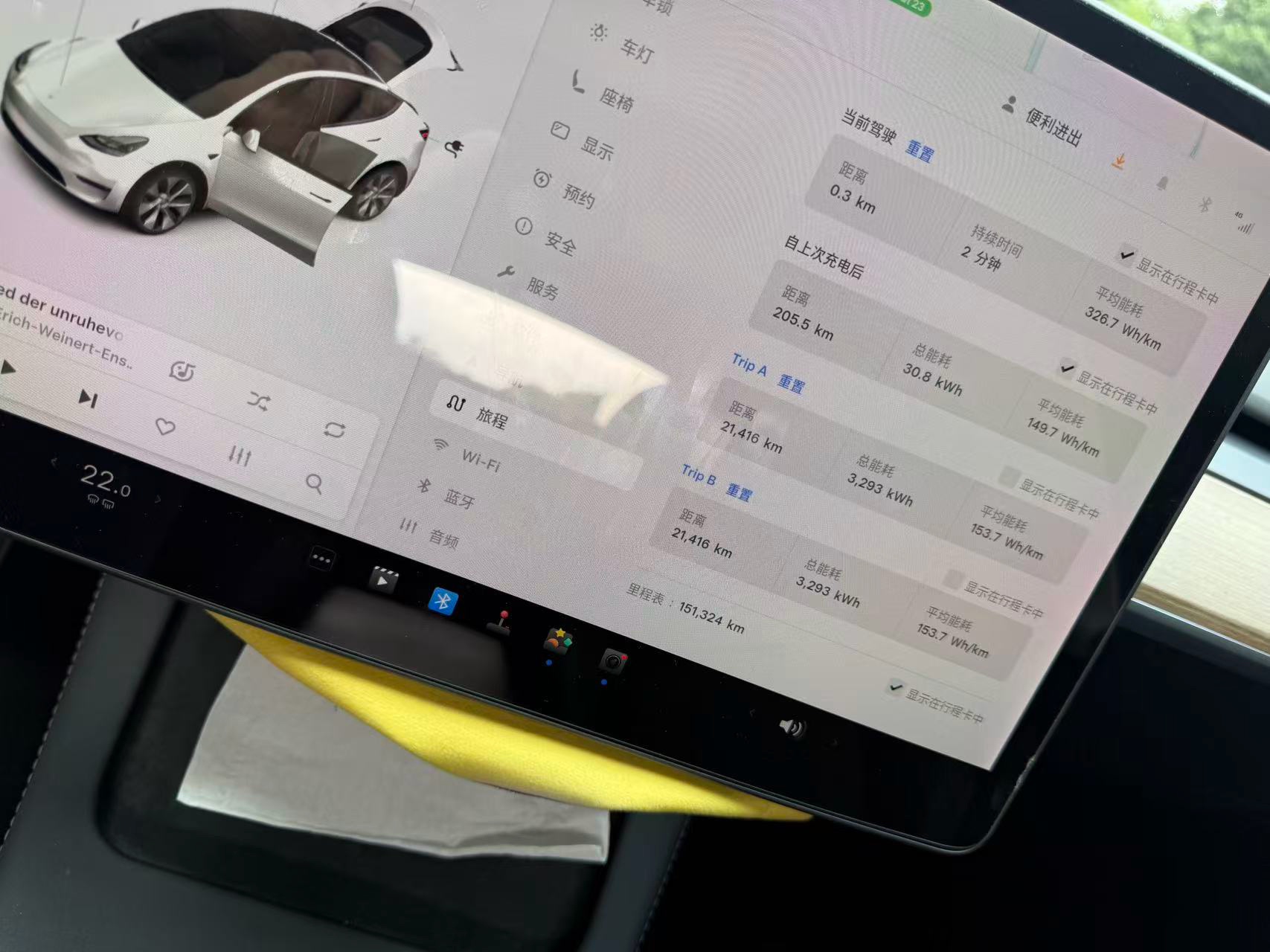 Tesla Model Y 2021 #5 Tesla Model Y 2021 car image #5