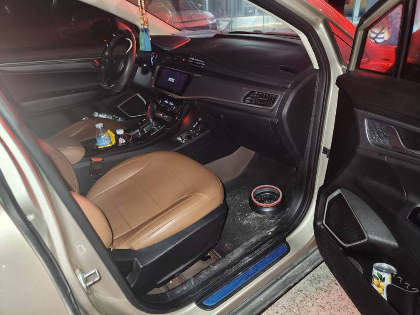 GEELY Emgrand GS 2020 #2 GEELY Emgrand GS 2020 car image #2