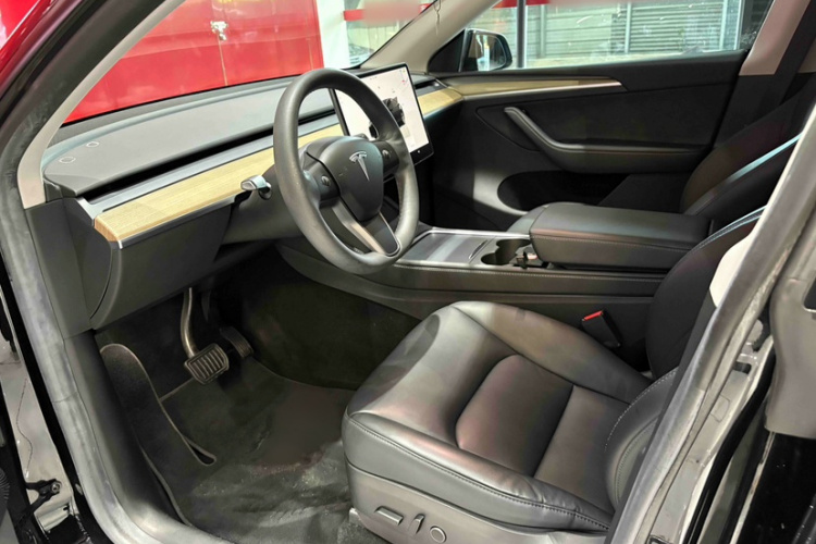 Tesla Model Y 2022 #10 Tesla Model Y 2022 immagine di auto #10