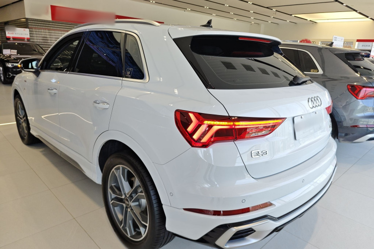 Audi Q3 2024 image de voiture #5