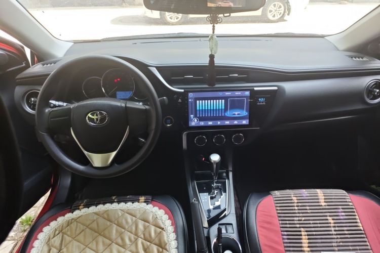 Toyota Corolla 2019 immagine di auto #11