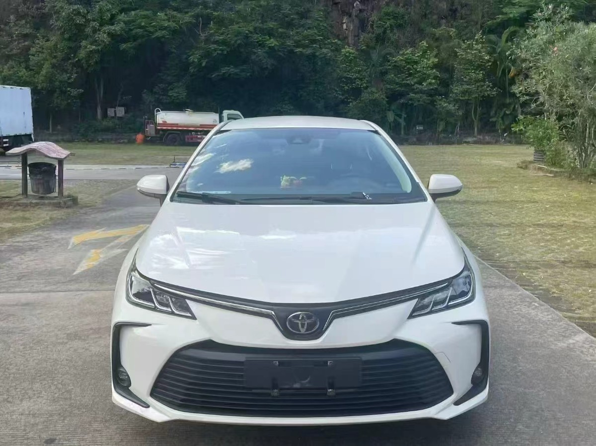 Toyota Corolla 2023 car image #2