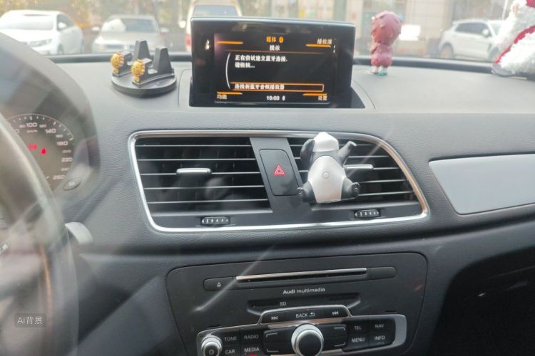 Audi Q3 2018 #15 Audi Q3 2018 car image #15