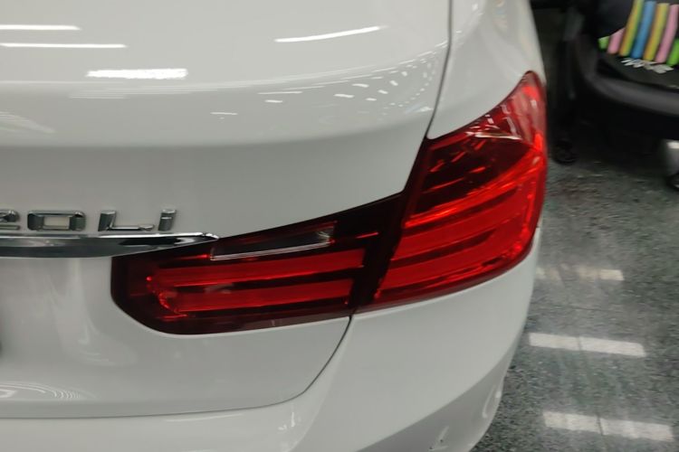 BMW 3 Series 2015 صورة سيارة #8