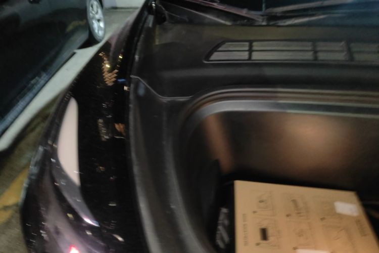 Tesla Model Y 2022 car image #22