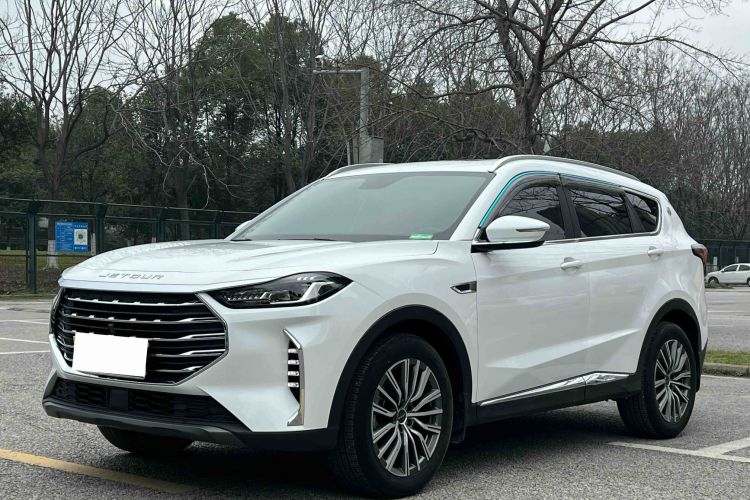 Jetour X70 PLUS 2024 car image #2
