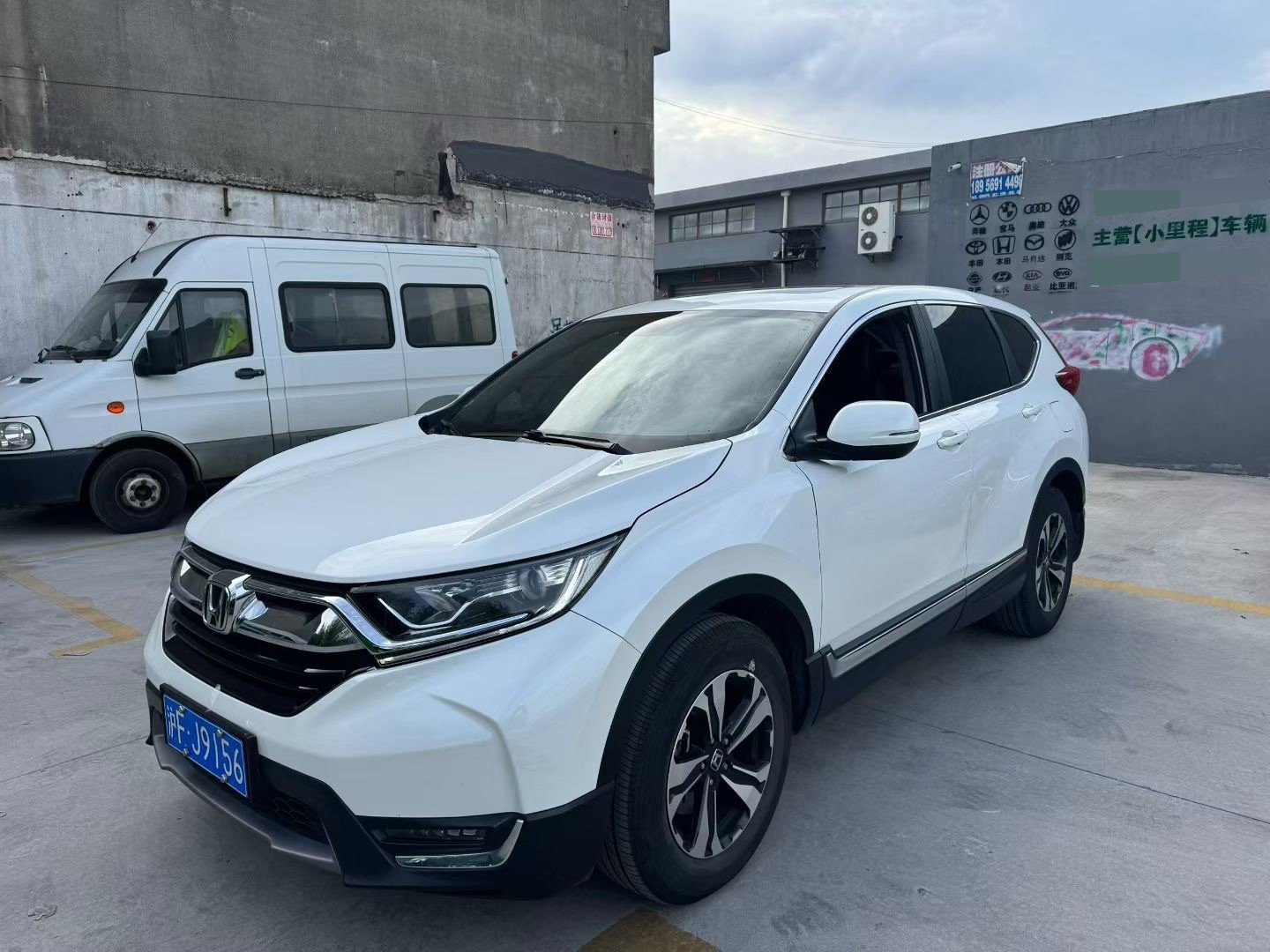 2019 2019 car image
