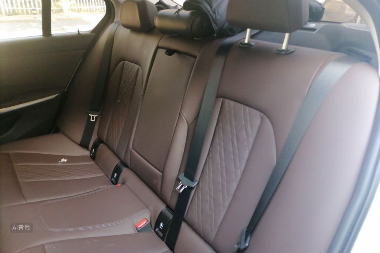 BMW 3 Series 2022 #19 BMW 3 Series 2022 immagine di auto #19