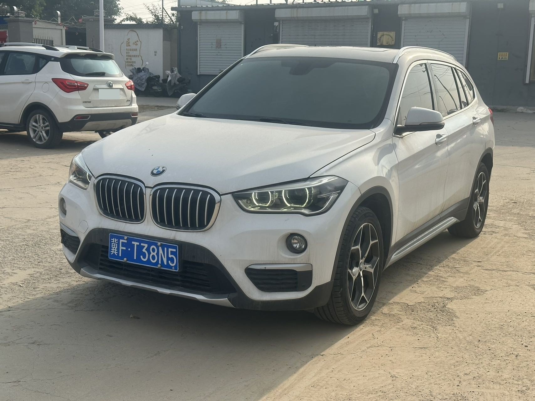 BMW X1 2016 BMW X1 2016 car image