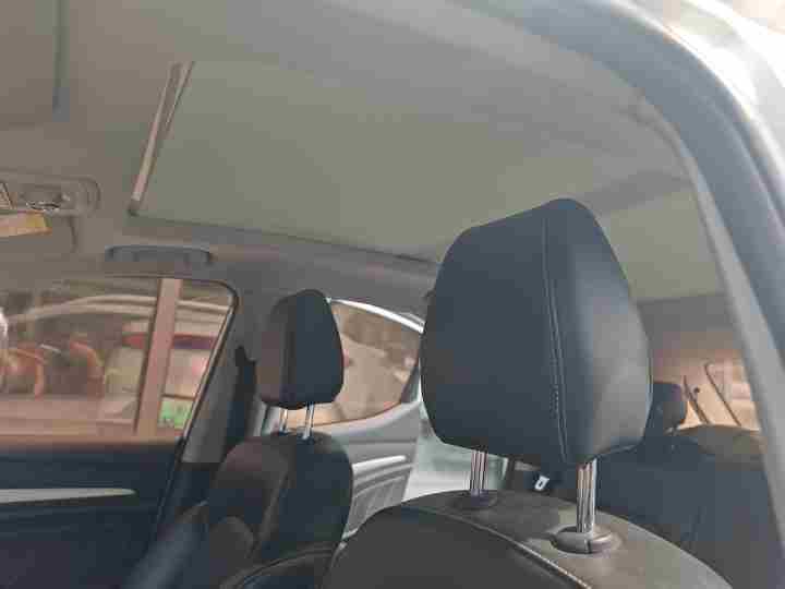 MG ZS 2018 image de voiture #27