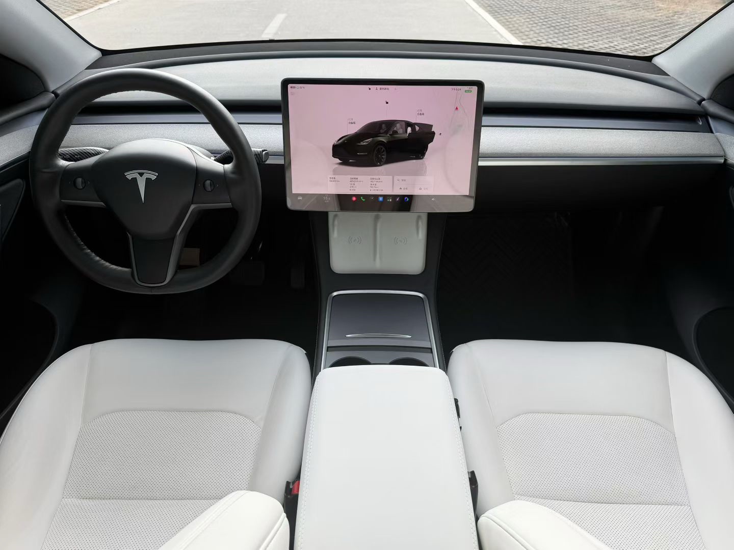 Tesla Model Y 2024 #5 Tesla Model Y 2024 صورة سيارة #5