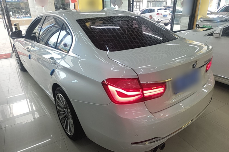 BMW 3 Series 2017 #5 BMW 3 Series 2017 immagine di auto #5