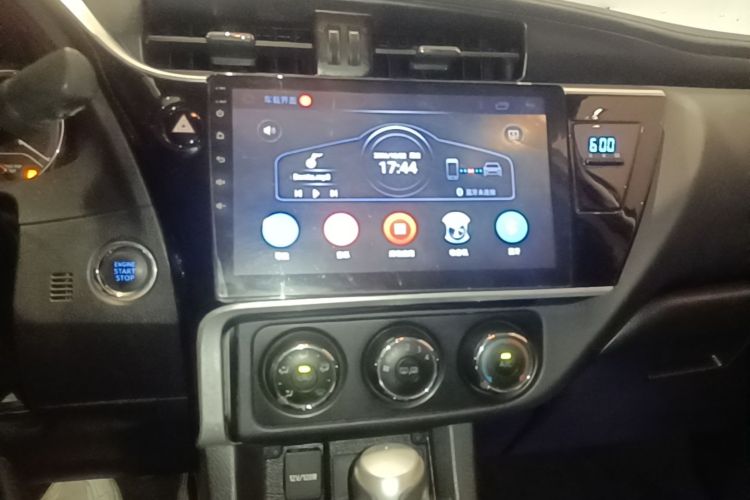 Toyota Corolla 2019 car image #13