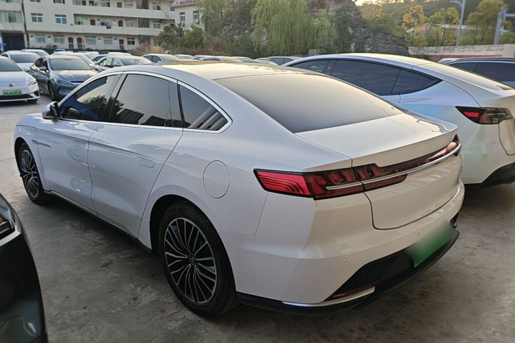 BYD Han 2022 #7 BYD Han 2022 car image #7