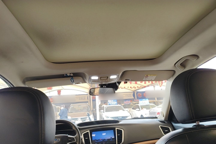 GEELY Vision X6 2019 car image #18