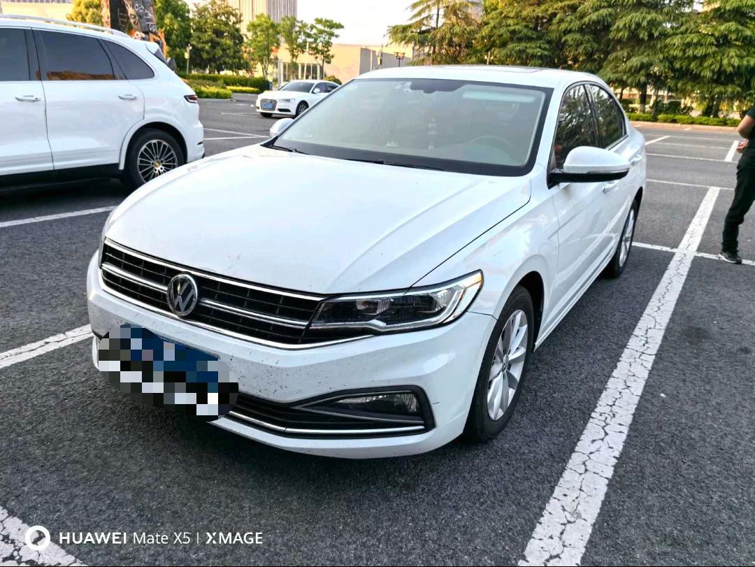 Volkswagen Bora 2020 car image 