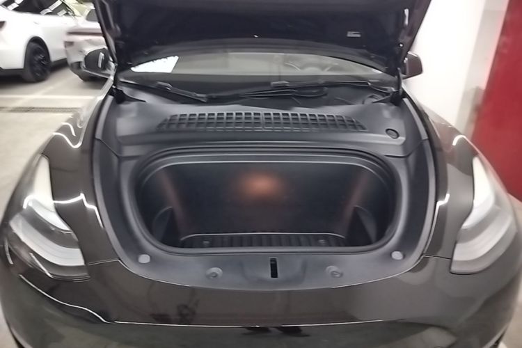 Tesla Model Y 2023 #20 Tesla Model Y 2023 immagine di auto #20