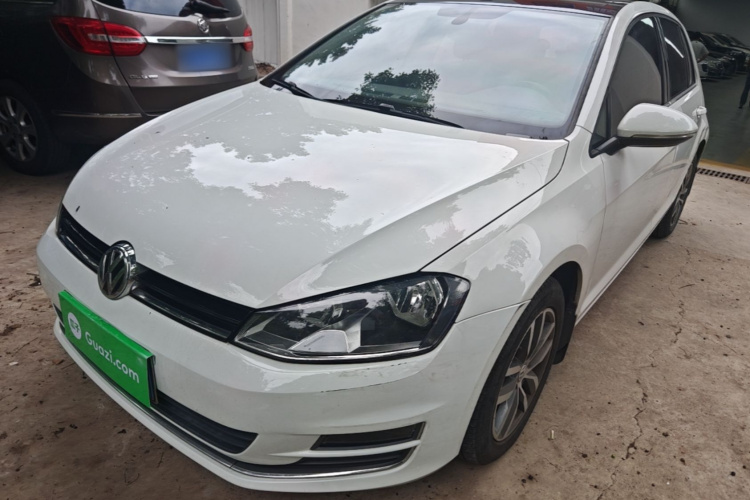 Volkswagen Golf 2015 car image #2