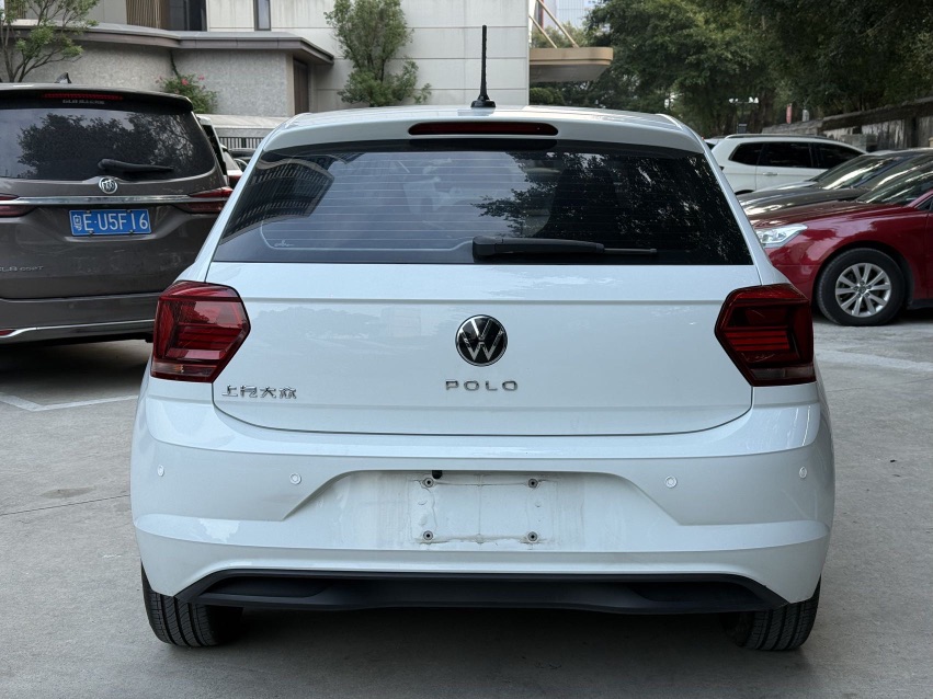 Volkswagen Polo 2024 car image #5