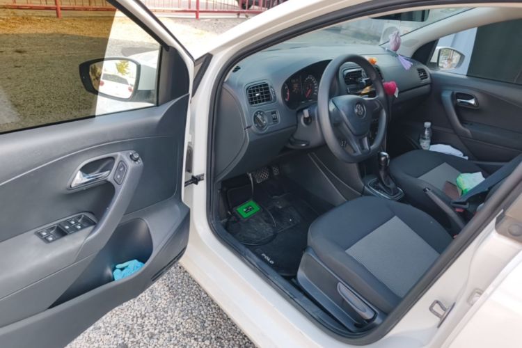 Volkswagen Polo 2017 #16 Volkswagen Polo 2017 car image #16
