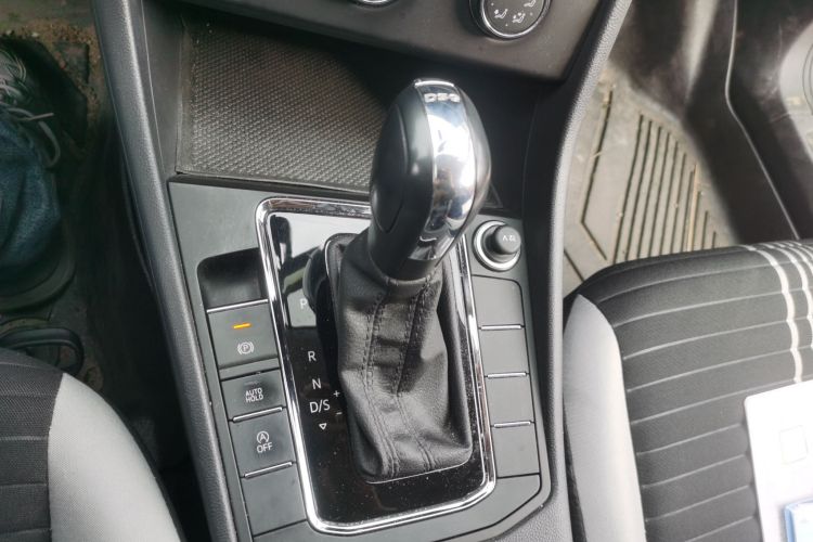 Volkswagen Bora 2023 #14 Volkswagen Bora 2023 immagine di auto #14