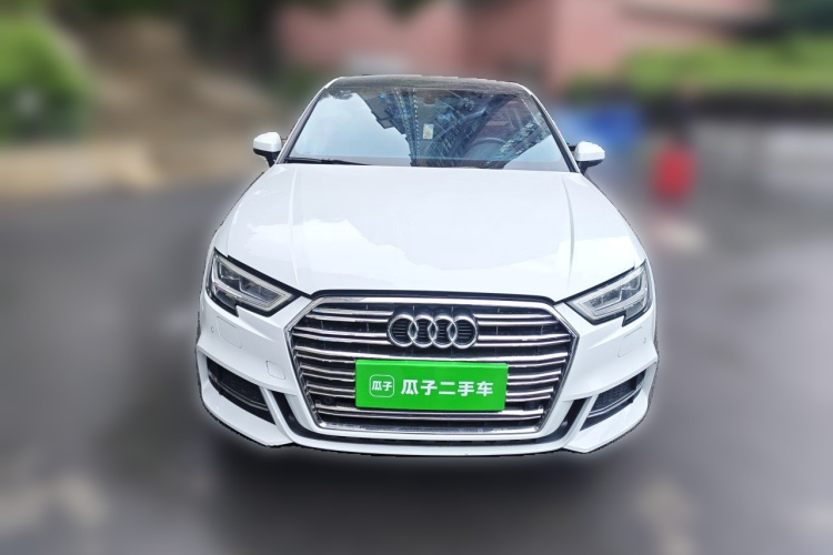 Audi A3 2019 car image #3