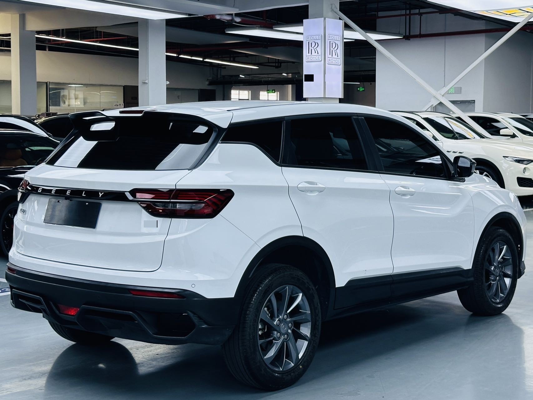 GEELY Coolray 2025 car image #9
