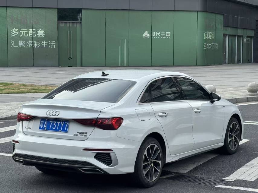 Audi A3 2022 car image #3