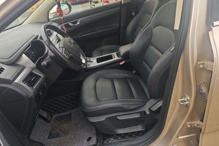 GEELY Emgrand GS 2018 car image #15