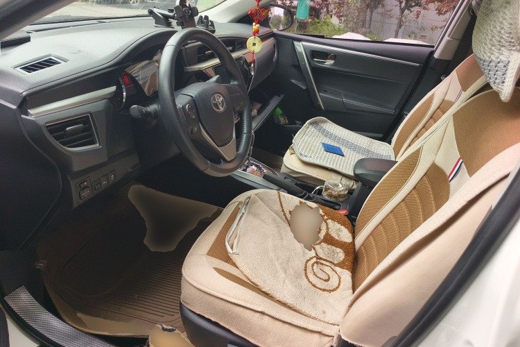 Toyota Corolla 2017 immagine di auto #15