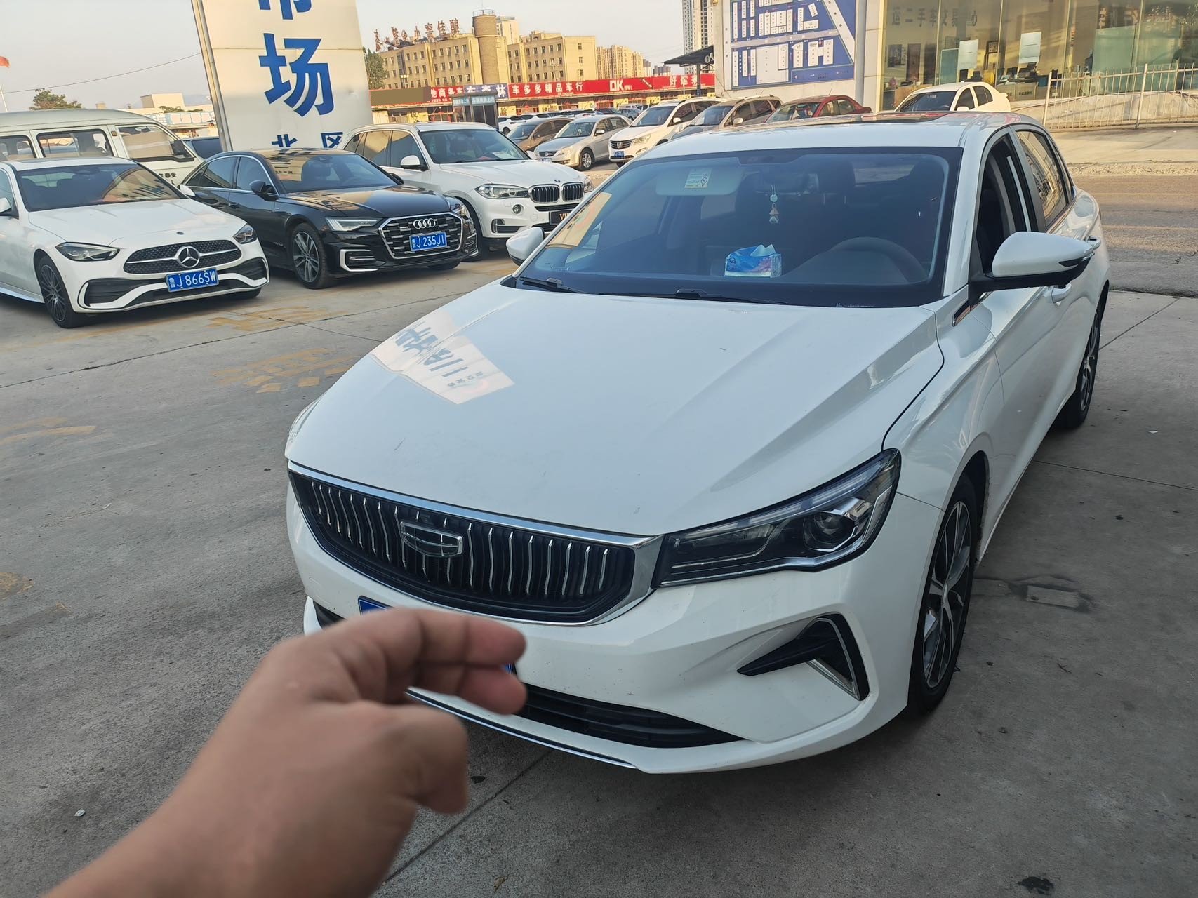 GEELY Emgrand 2024 car image 