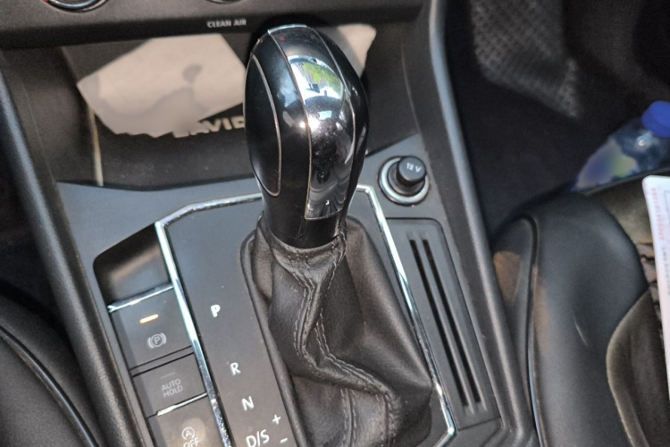 Volkswagen Lavida 2018 #18 Volkswagen Lavida 2018 car image #18