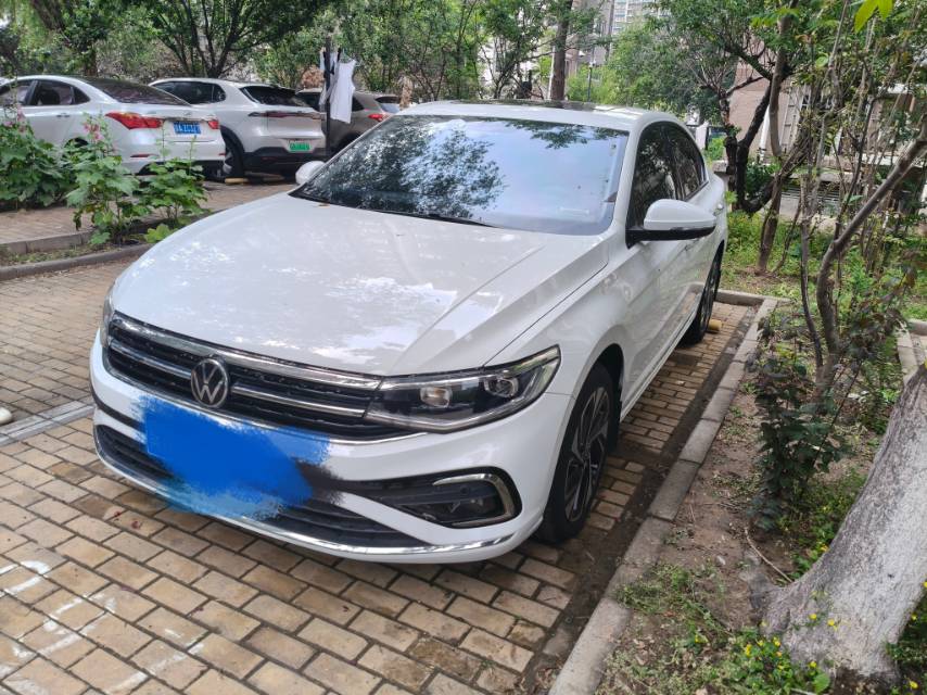 2023 immagine di auto 