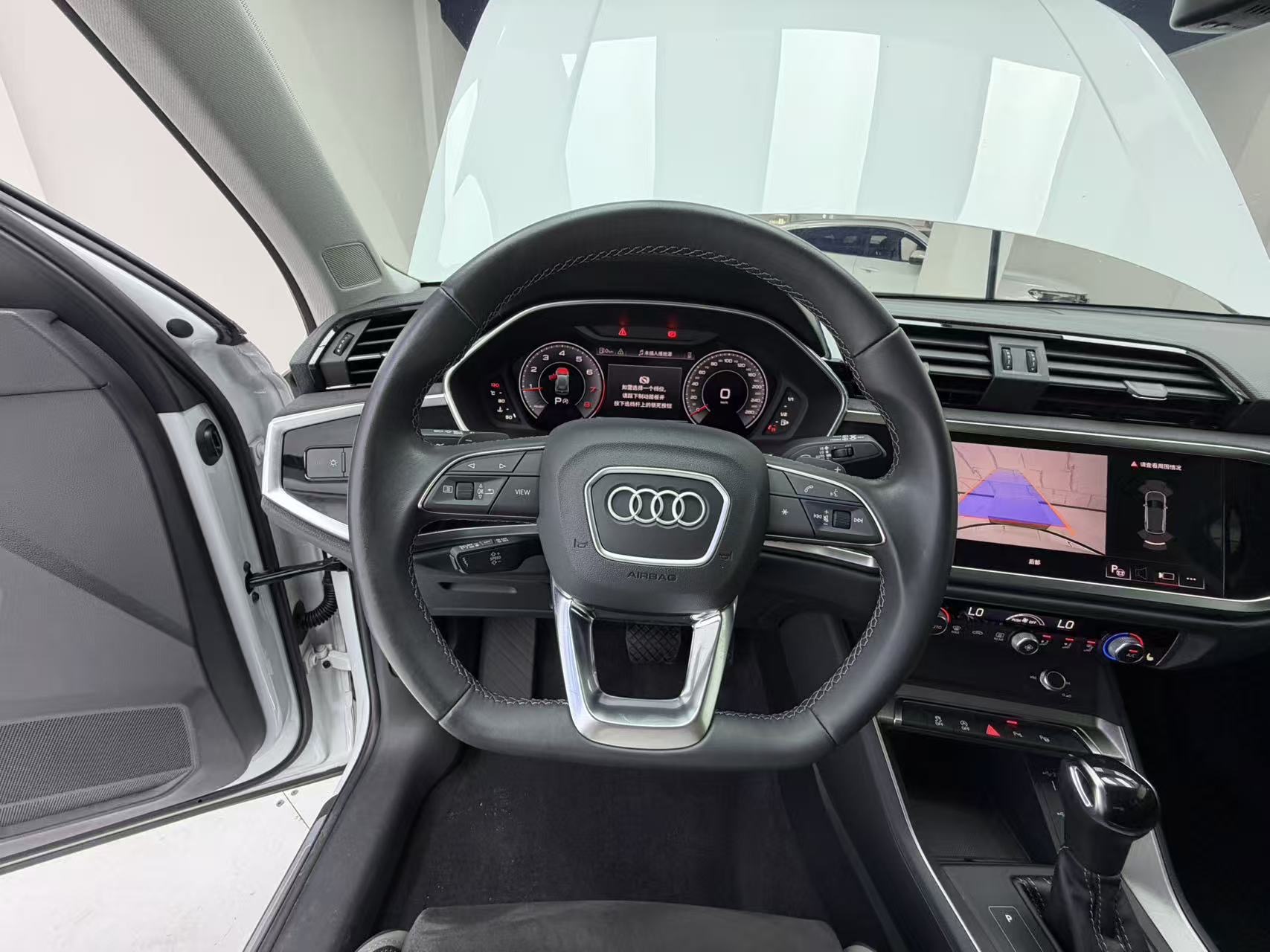 Audi Q3 2023 #10 Audi Q3 2023 car image #10