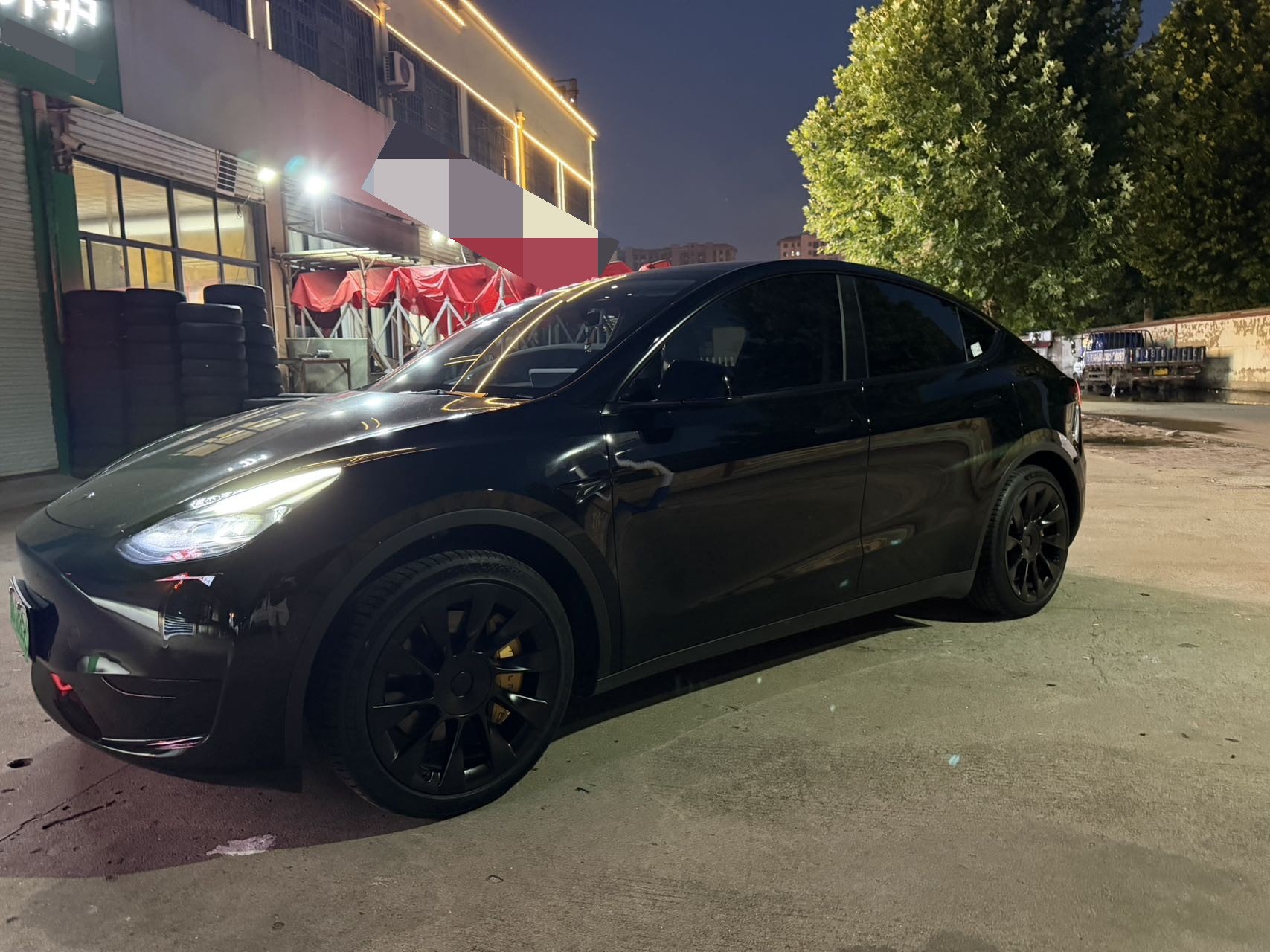 Tesla Model Y 2023 Tesla Model Y 2023 car image