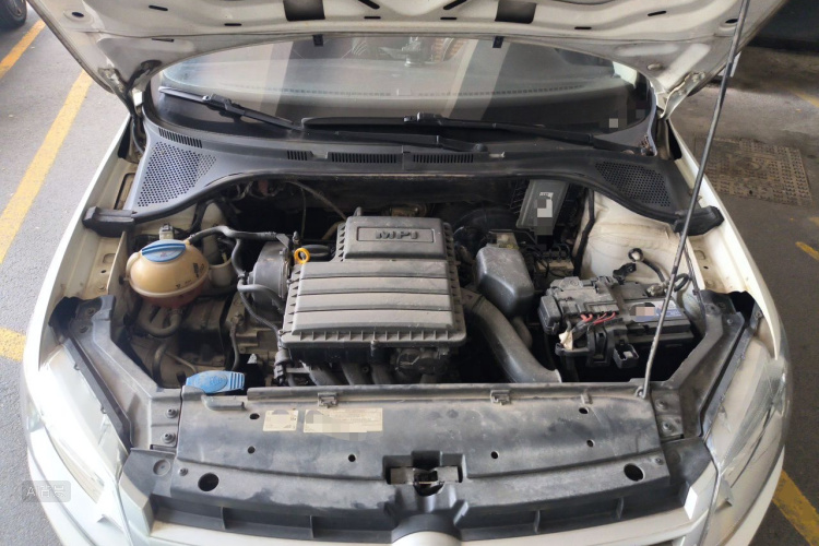 Volkswagen Santana 2016 car image #22