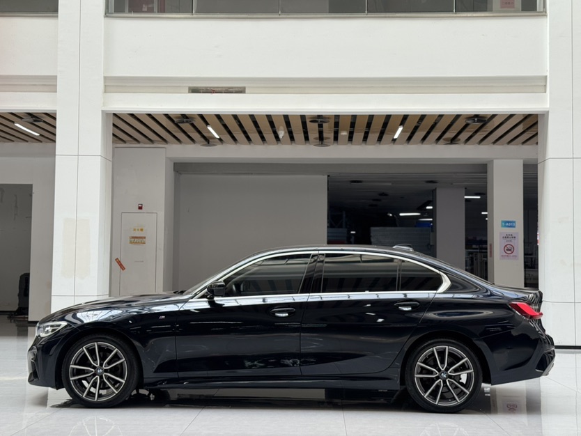 BMW 3 Series 2022 #8 BMW 3 Series 2022 car image #8