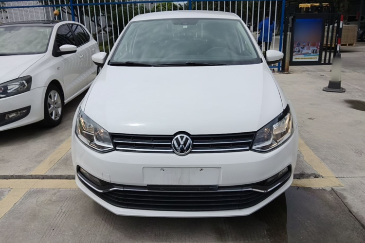 Volkswagen Polo 2014 #3 Volkswagen Polo 2014 car image #3