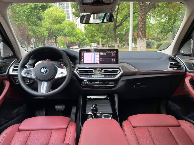 BMW X3 2026 #5 BMW X3 2026 car image #5
