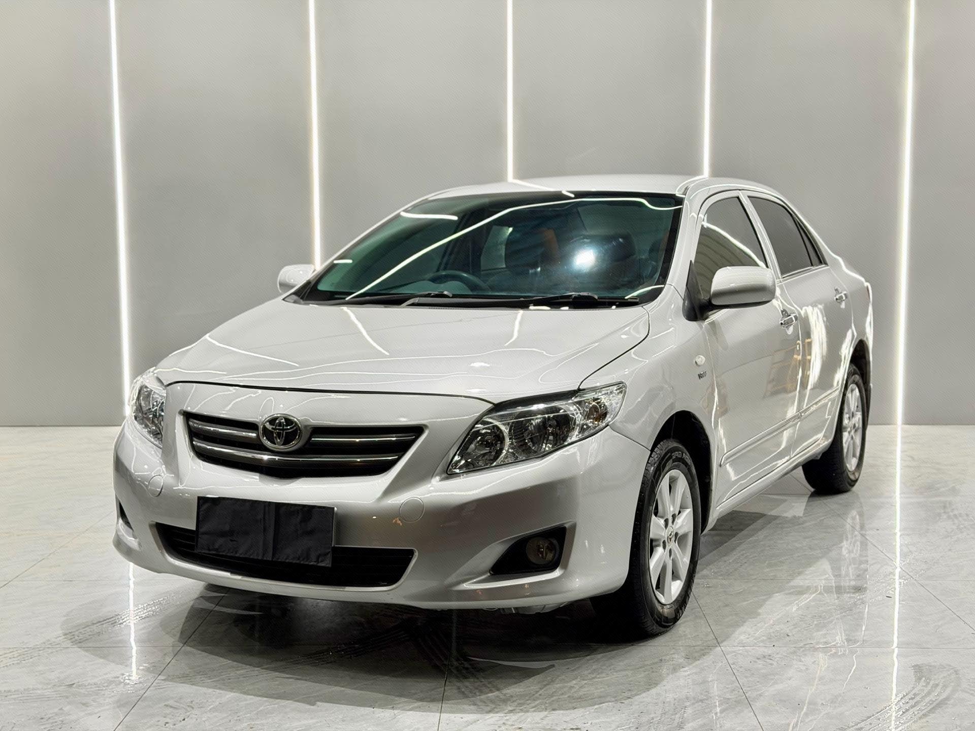 Toyota Corolla 2010 car image 