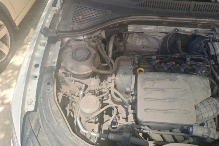 Volkswagen Lavida 2020 car image #28