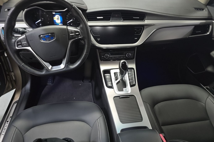 GEELY Emgrand GS 2019 car image #10