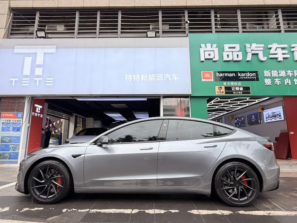 Tesla Model 3 2024 #4 Tesla Model 3 2024 car image #4