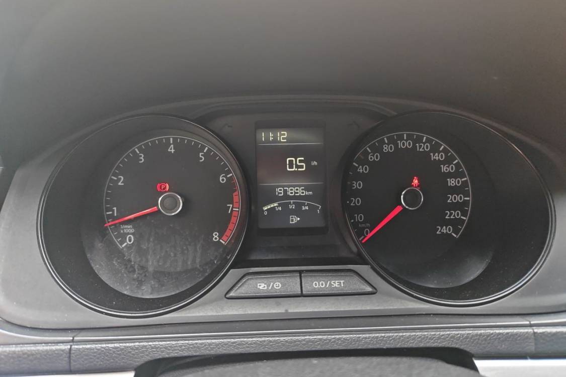 Volkswagen Lavida 2017 car image #24