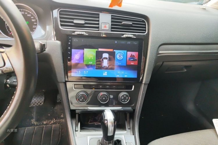 Volkswagen Golf 2017 car image #15