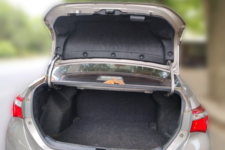 Toyota Corolla 2018 car image #30